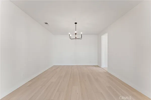 $6,250 | 16395 Ridge Field Drive, Riverside, CA 92503