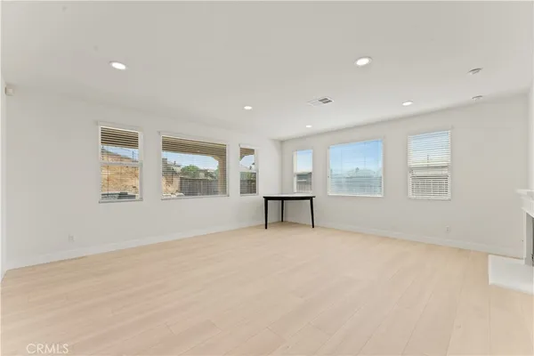 $6,250 | 16395 Ridge Field Drive, Riverside, CA 92503