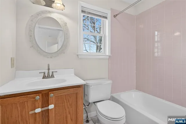 $465,000 | 11 Evergreen Drive, Unit 36, Clifton, NJ 07014