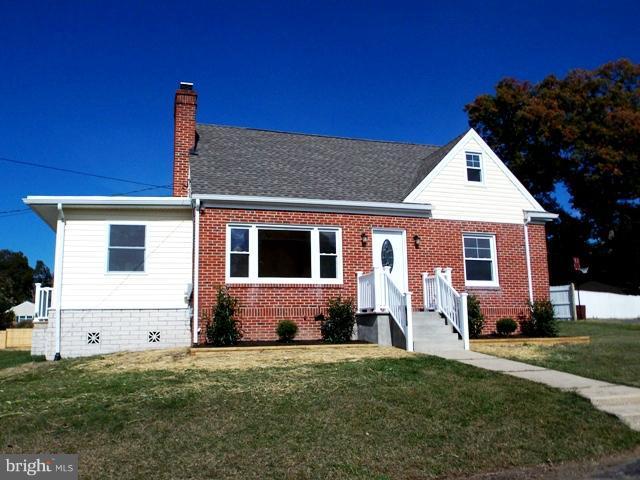 2402 Roth Road Edgewood, MD 21040 - Photo 27 of 27 a front view of house with yard