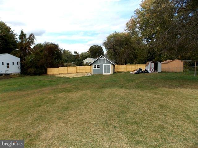 2402 Roth Road Edgewood, MD 21040 - Photo 8 of 27 a view of a outdoor space