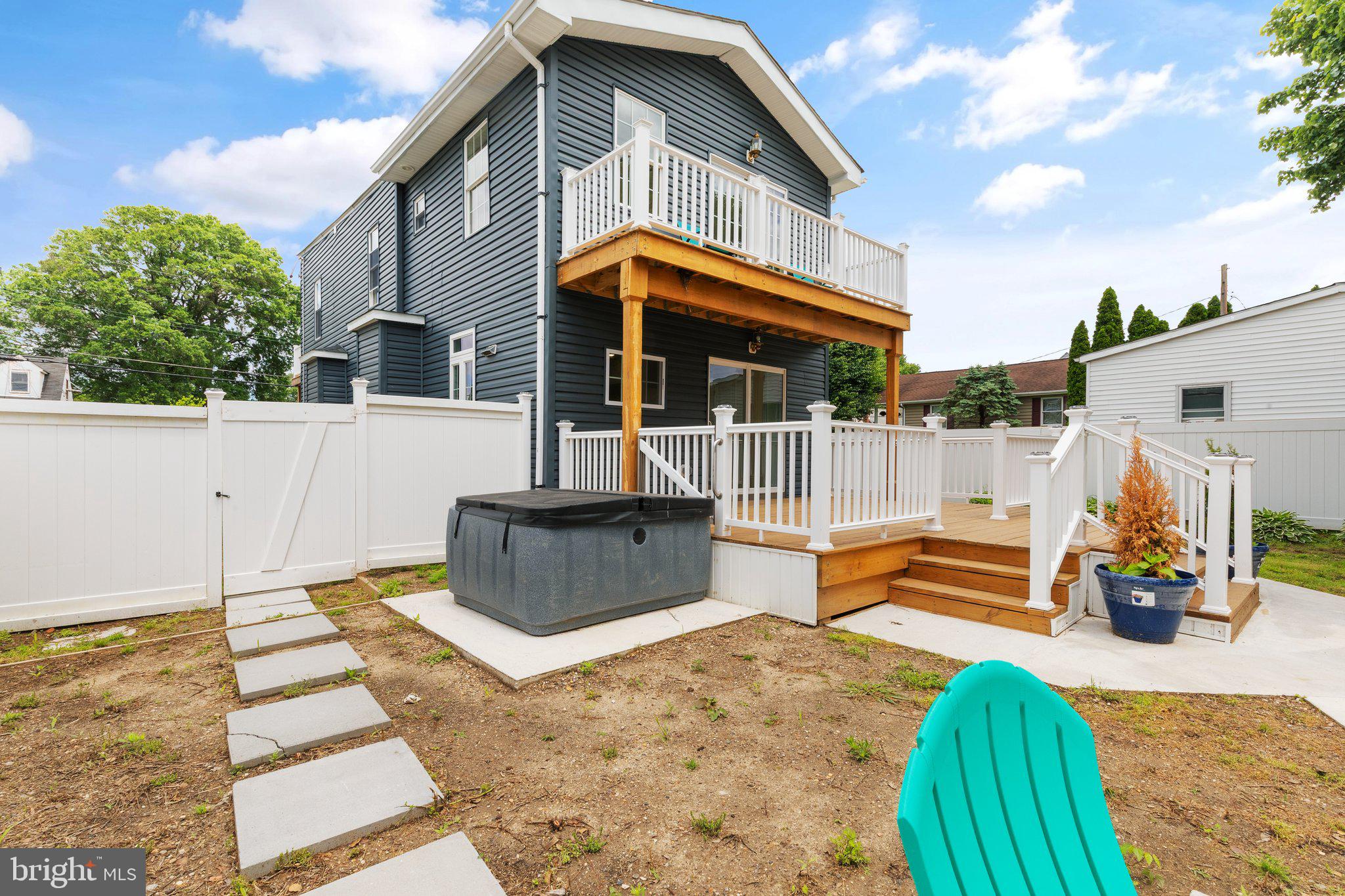 345 Townsend Road Essex, MD 21221 - Photo 3 of 44 Gallery Image 3