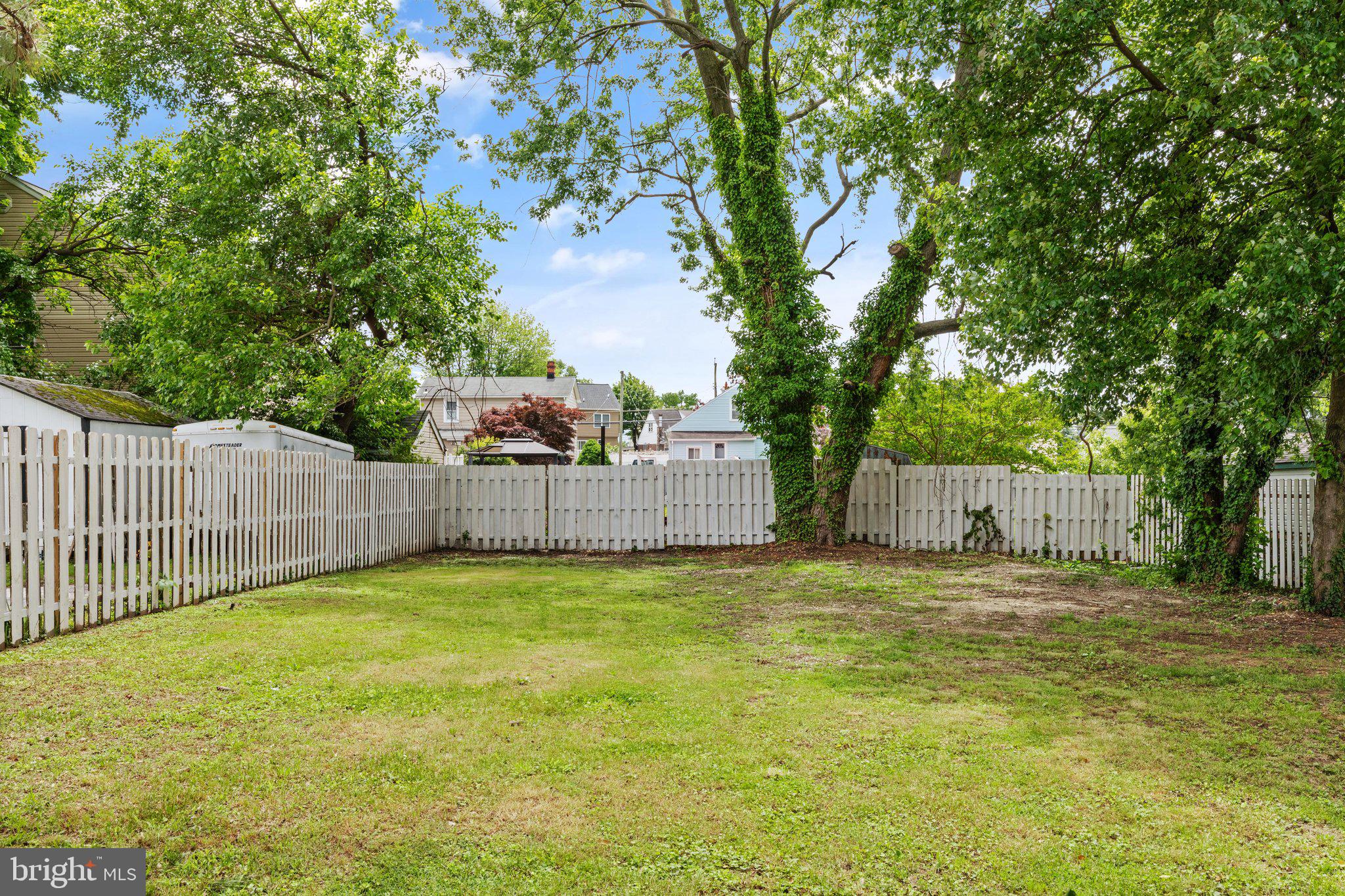 345 Townsend Road Essex, MD 21221 - Photo 39 of 44 Gallery Image 39