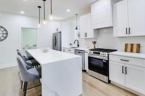 $649,900 | 4912 West Drummond Place, Chicago, IL 60639