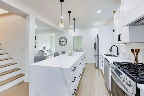 $649,900 | 4912 West Drummond Place, Chicago, IL 60639