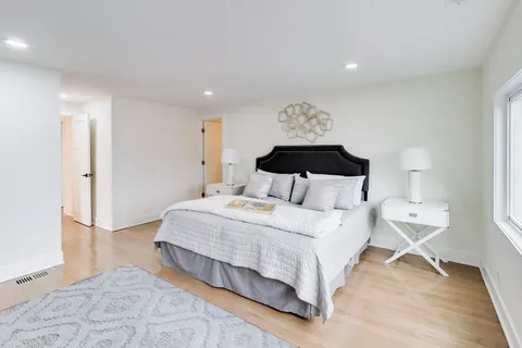 $649,900 | 4912 West Drummond Place, Chicago, IL 60639