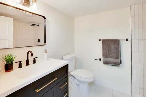 $649,900 | 4912 West Drummond Place, Chicago, IL 60639