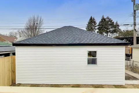 $649,900 | 4912 West Drummond Place, Chicago, IL 60639