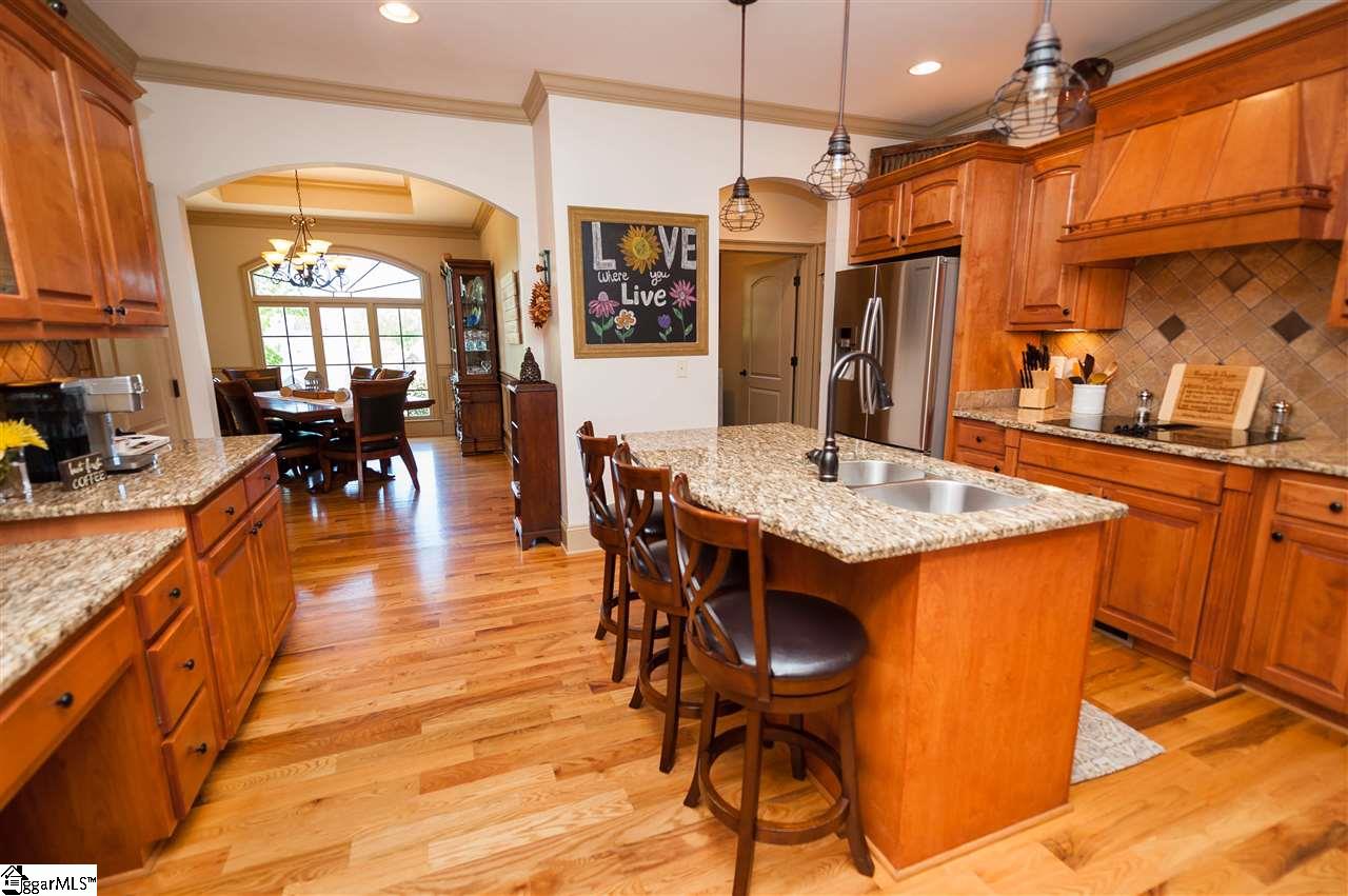 413 Moteverde Court Inman, SC 29349 - Photo 4 of 36