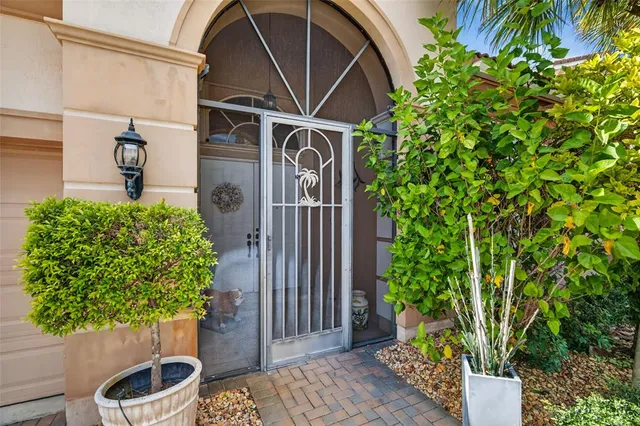 $595,000 | 1777 Belmont Circle Southwest, Vero Beach, FL 32968