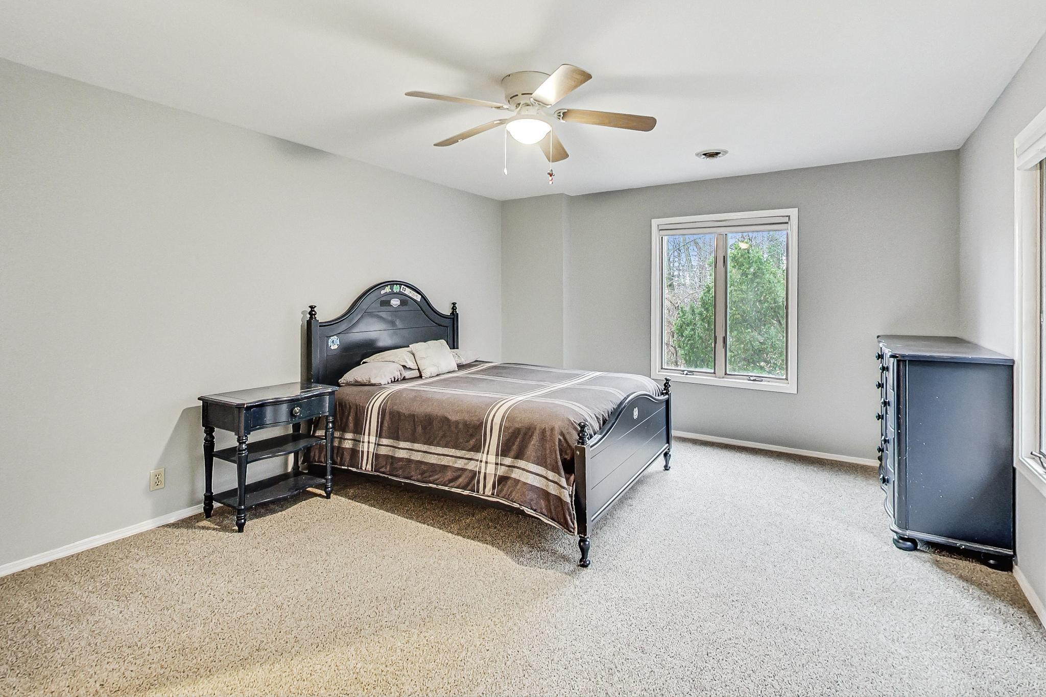 37 Beach Lane Portage, IN 46368 - Photo 21 of 33 2048x1365