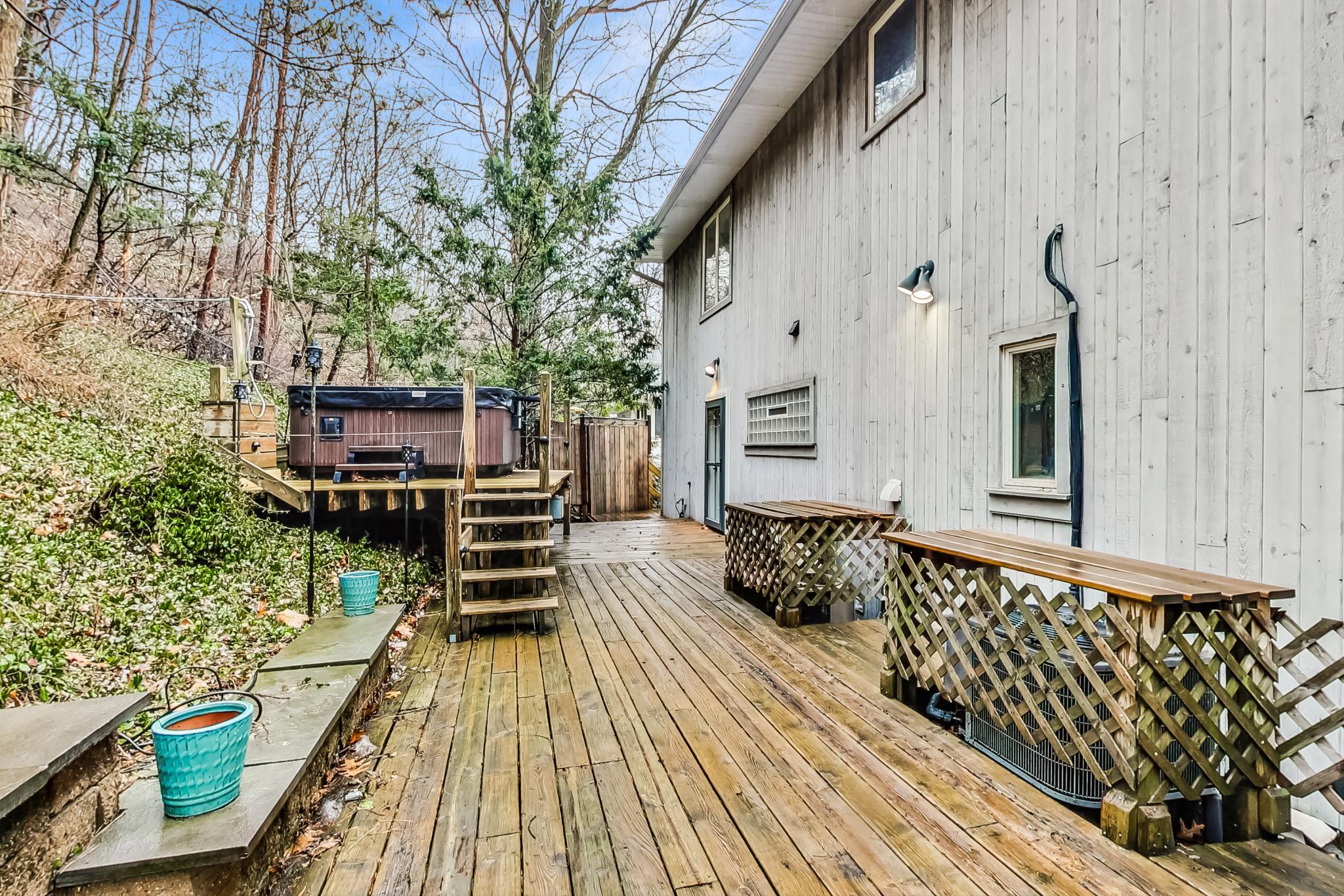 37 Beach Lane Portage, IN 46368 - Photo 27 of 33 2048x1365