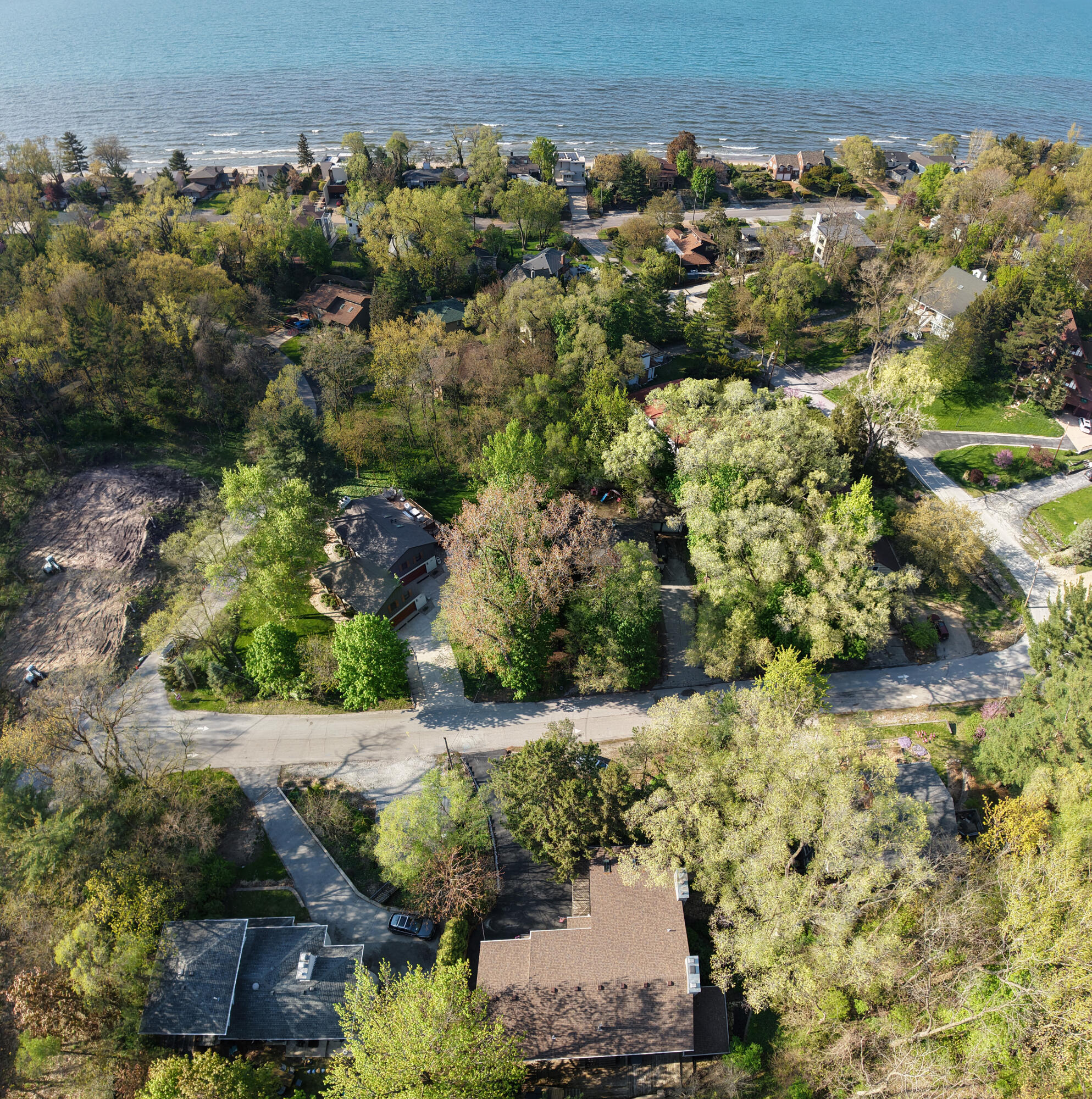 37 Beach Lane Portage, IN 46368 - Photo 4 of 33 1987x2000