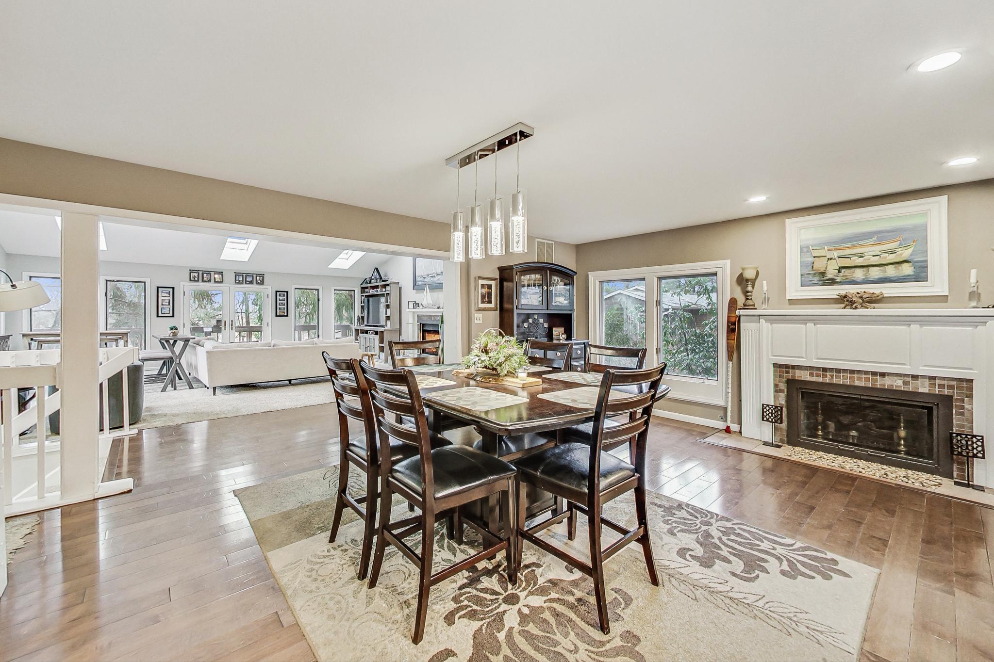 37 Beach Lane Portage, IN 46368 - Photo 10 of 33 2048x1365