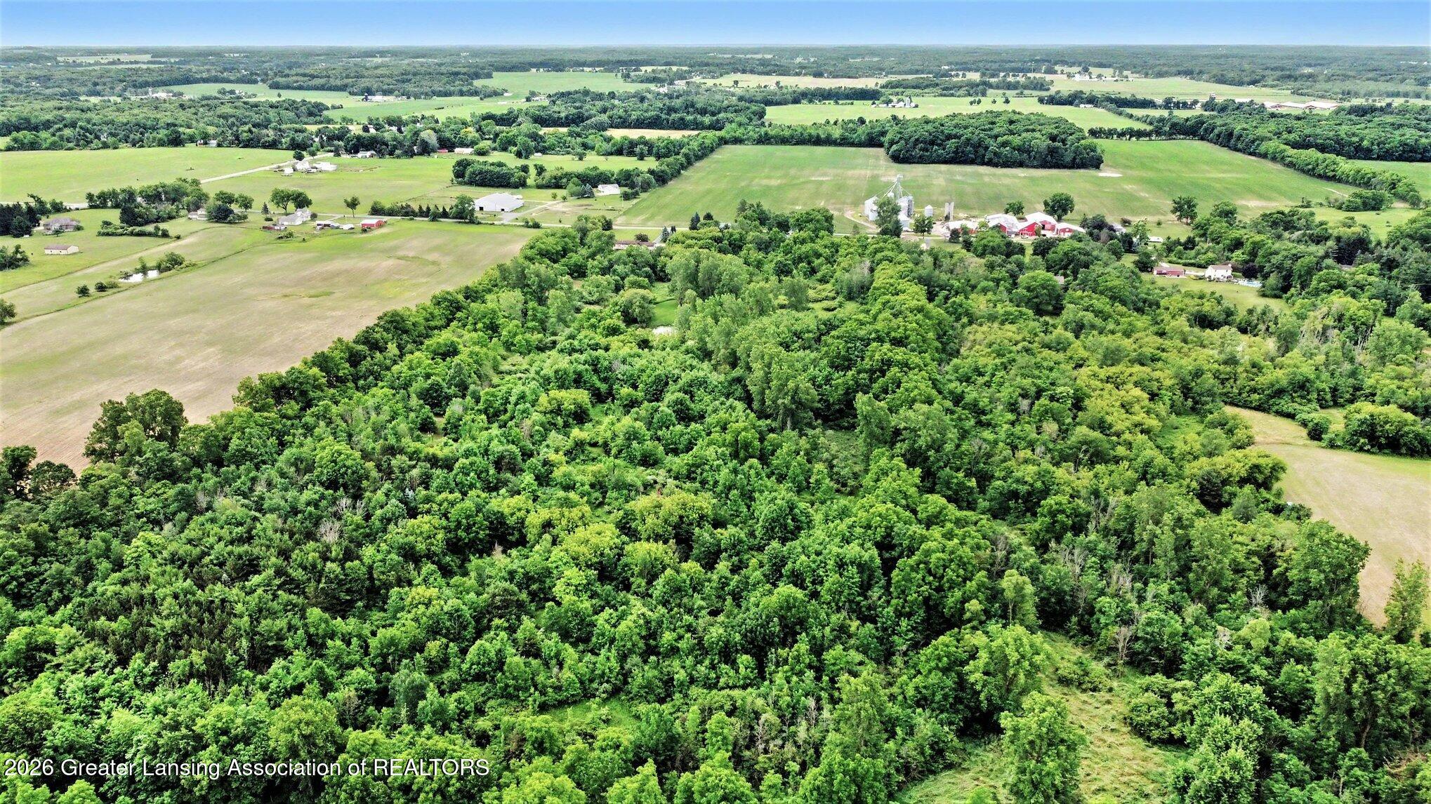 4666 Bunker Road Mason, MI 48854 - Photo 29 of 32 029_file_6649