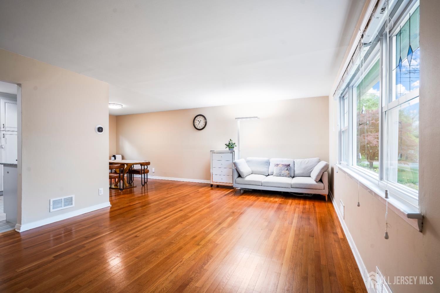 12 Barrie Road East Brunswick, NJ 08816 - Photo 6 of 27