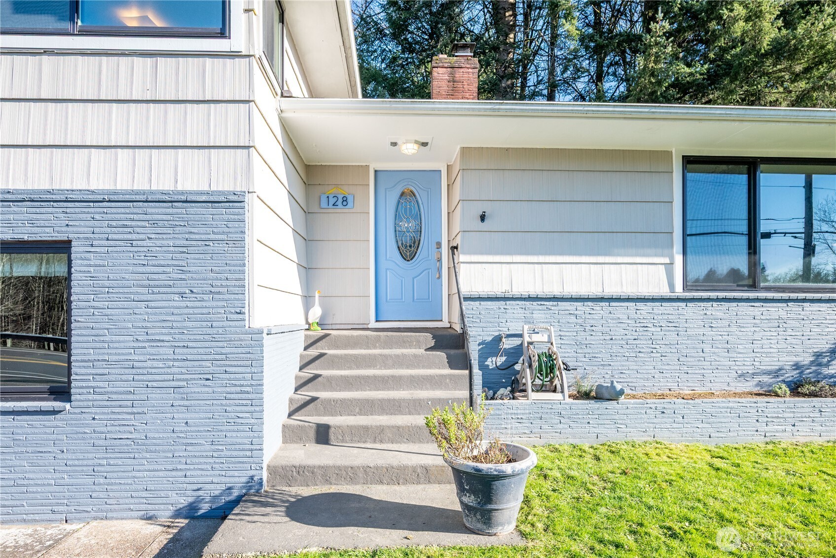 128 Alpha Drive Longview, WA 98632 - Photo 3 of 29