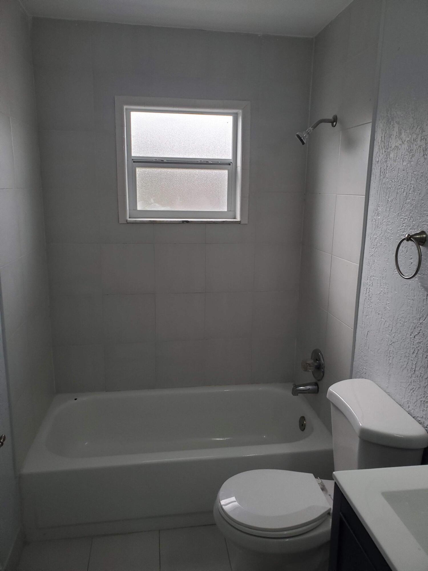 516 Northwest 53rd Street Boca Raton, FL 33487 - Photo 12 of 24 20191019_153634