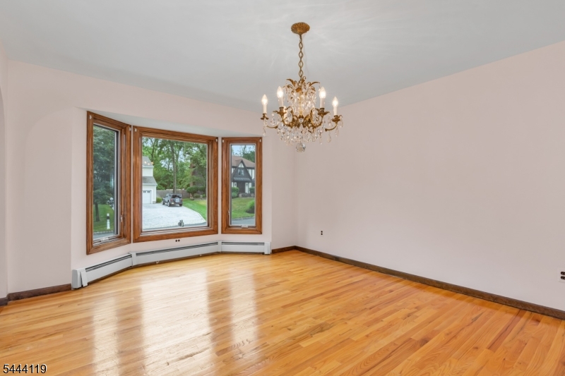 23 Puddingstone Way Florham Park, NJ 07932 - Photo 8 of 41