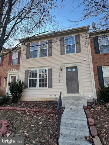 $2,700 | 18704 Harmony Woods Lane, Germantown, MD 20874