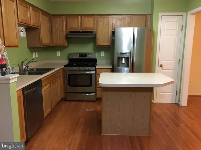 $2,700 | 18704 Harmony Woods Lane, Germantown, MD 20874