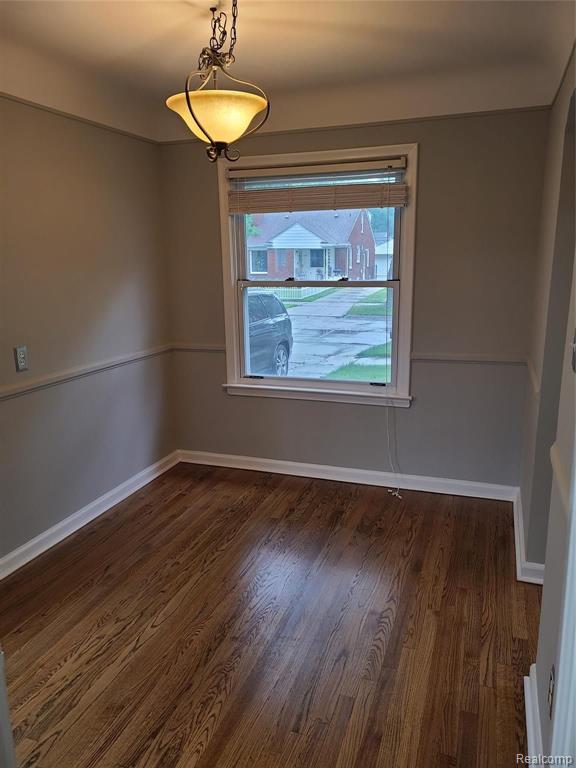 21544 Newcastle Road Harper Woods, MI 48225 - Photo 4 of 16
