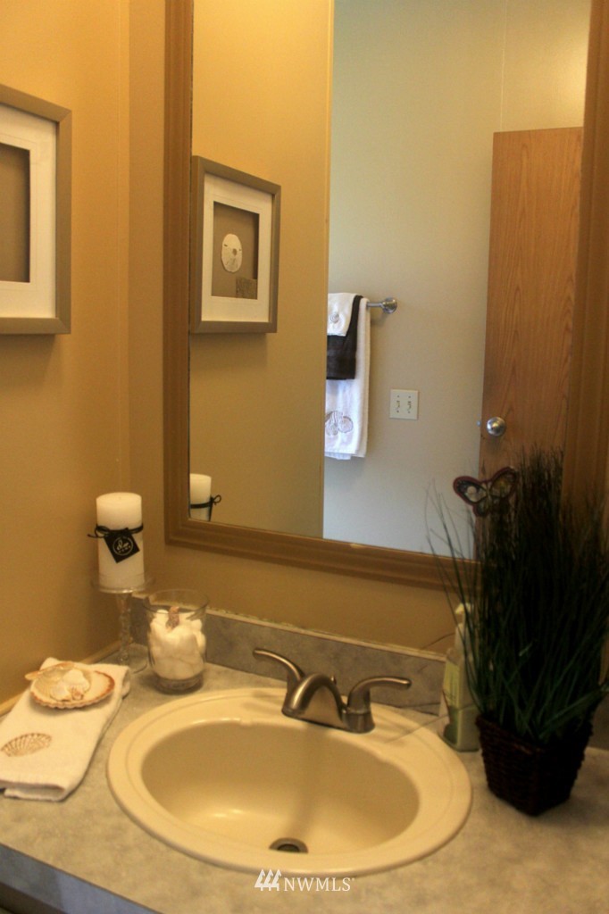 18342 Citrus Street Southwest Rochester, WA 98579 - Photo 14 of 22 Gallery Image 14