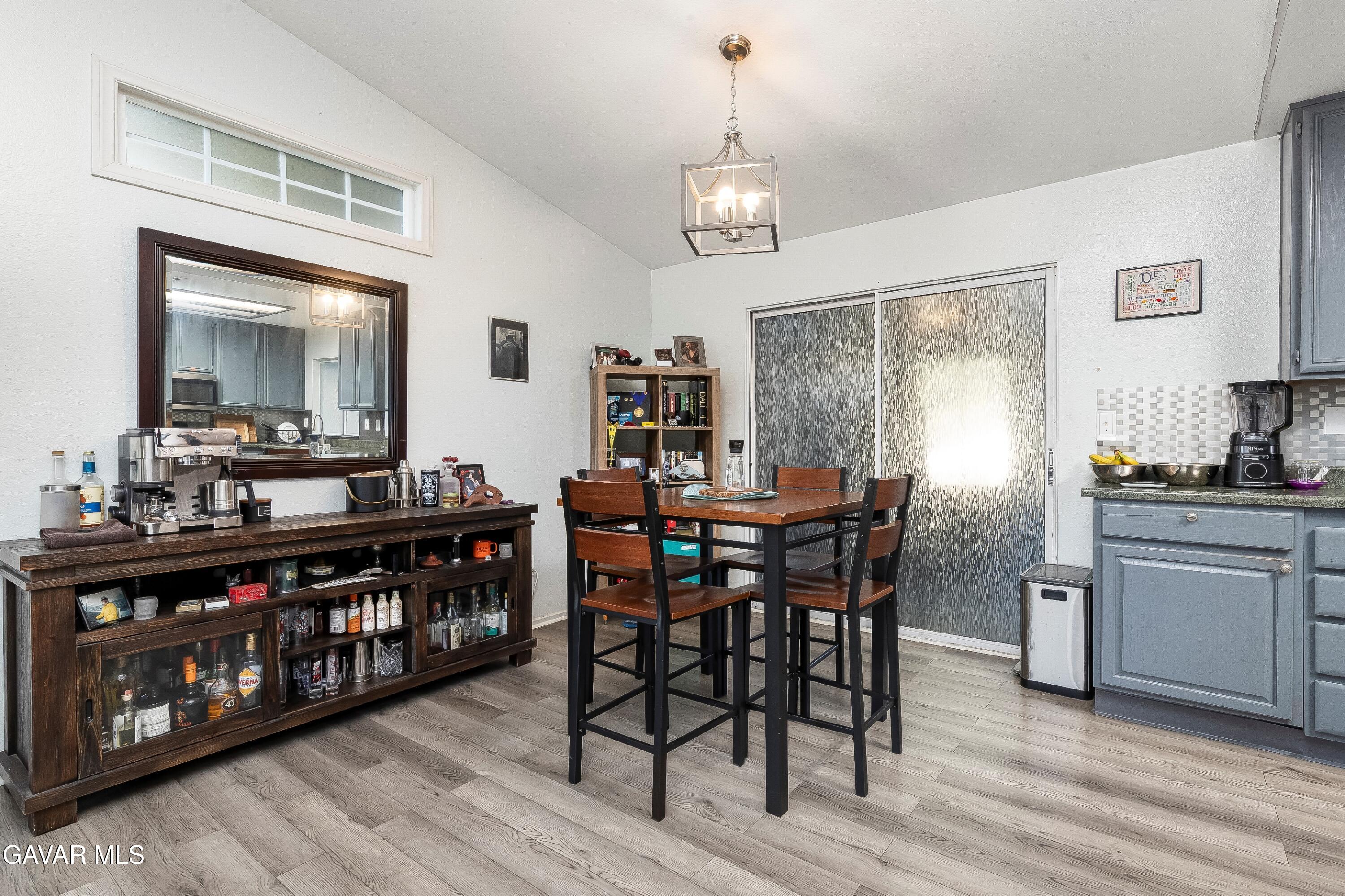 45728 Balmoral Court Lancaster, CA 93534 - Photo 11 of 42 IMG_3608_MLS