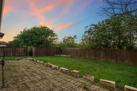 $575,000 | 401 Daniel Crossing, Liberty Hill, TX 78642