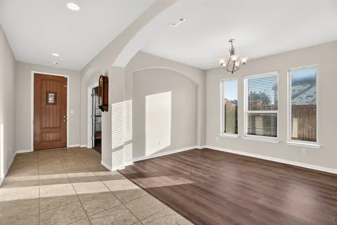 $575,000 | 401 Daniel Crossing, Liberty Hill, TX 78642