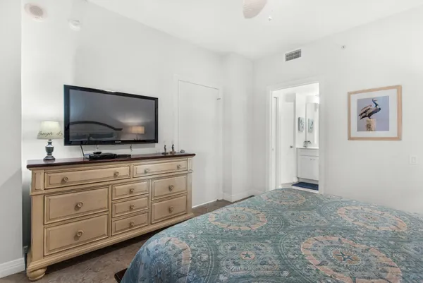 $875,000 | 8501 Gulf Boulevard, Unit 2C, Navarre, FL 32566