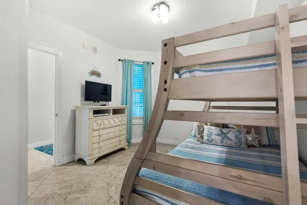 $875,000 | 8501 Gulf Boulevard, Unit 2C, Navarre, FL 32566