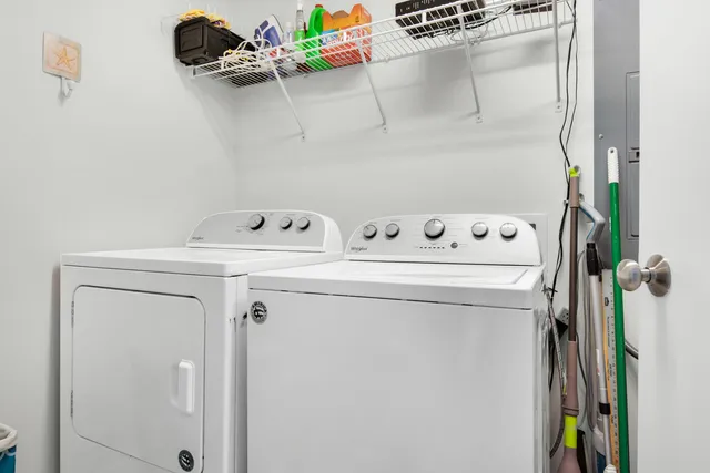 a view of a multi story building