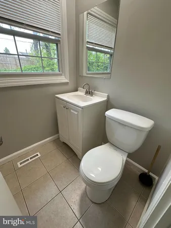 $2,750 | 35 Medford Lane, Willingboro, NJ 08046
