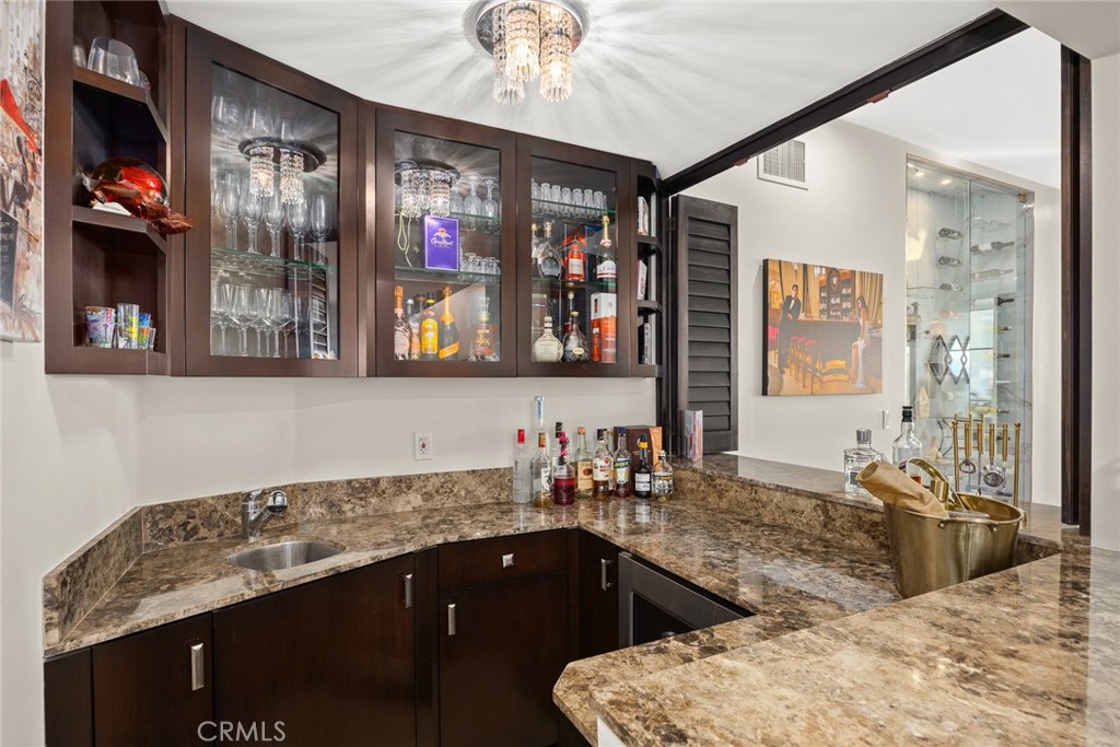 1840 Deermont Road Glendale, CA 91207 - Photo 23 of 70