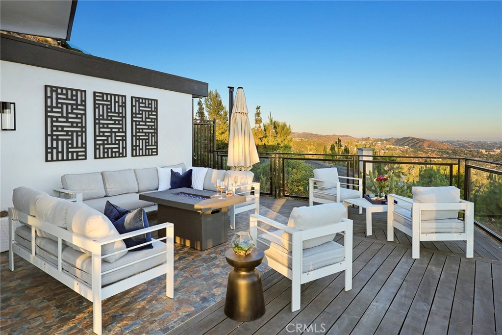 1840 Deermont Road Glendale, CA 91207 - Photo 53 of 70