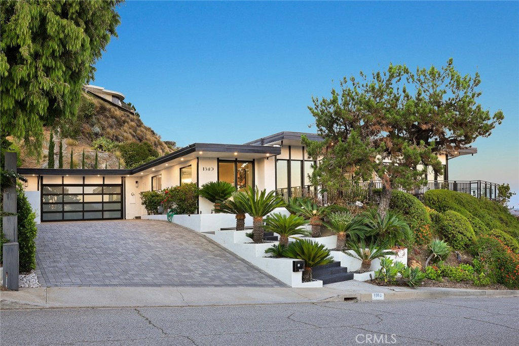 1840 Deermont Road Glendale, CA 91207 - Photo 55 of 70