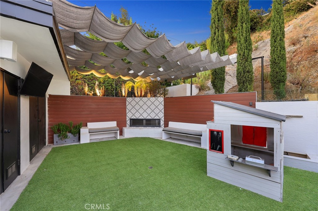 1840 Deermont Road Glendale, CA 91207 - Photo 58 of 70