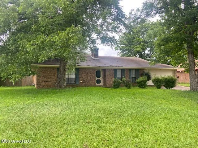 $1,700 | 206 Casa Urbano Drive, Clinton, MS 39056
