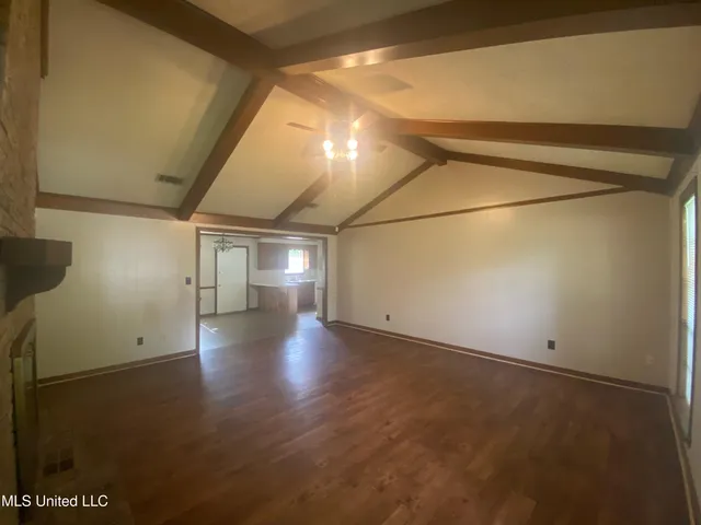 $1,700 | 206 Casa Urbano Drive, Clinton, MS 39056