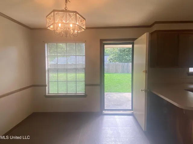 $1,700 | 206 Casa Urbano Drive, Clinton, MS 39056