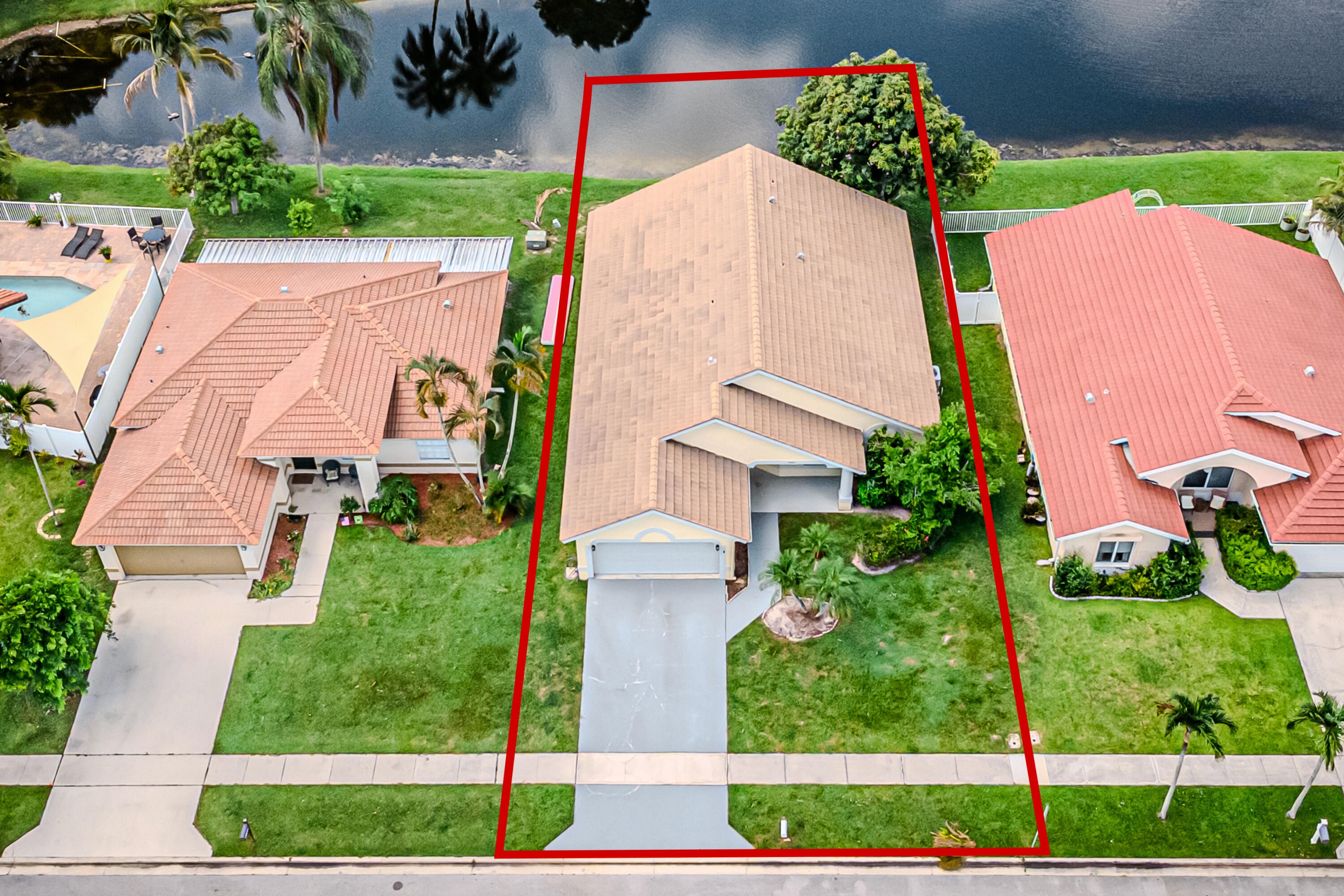 5148 Rosen Boulevard Boynton Beach, FL 33472 - Photo 5 of 50 0054_0927