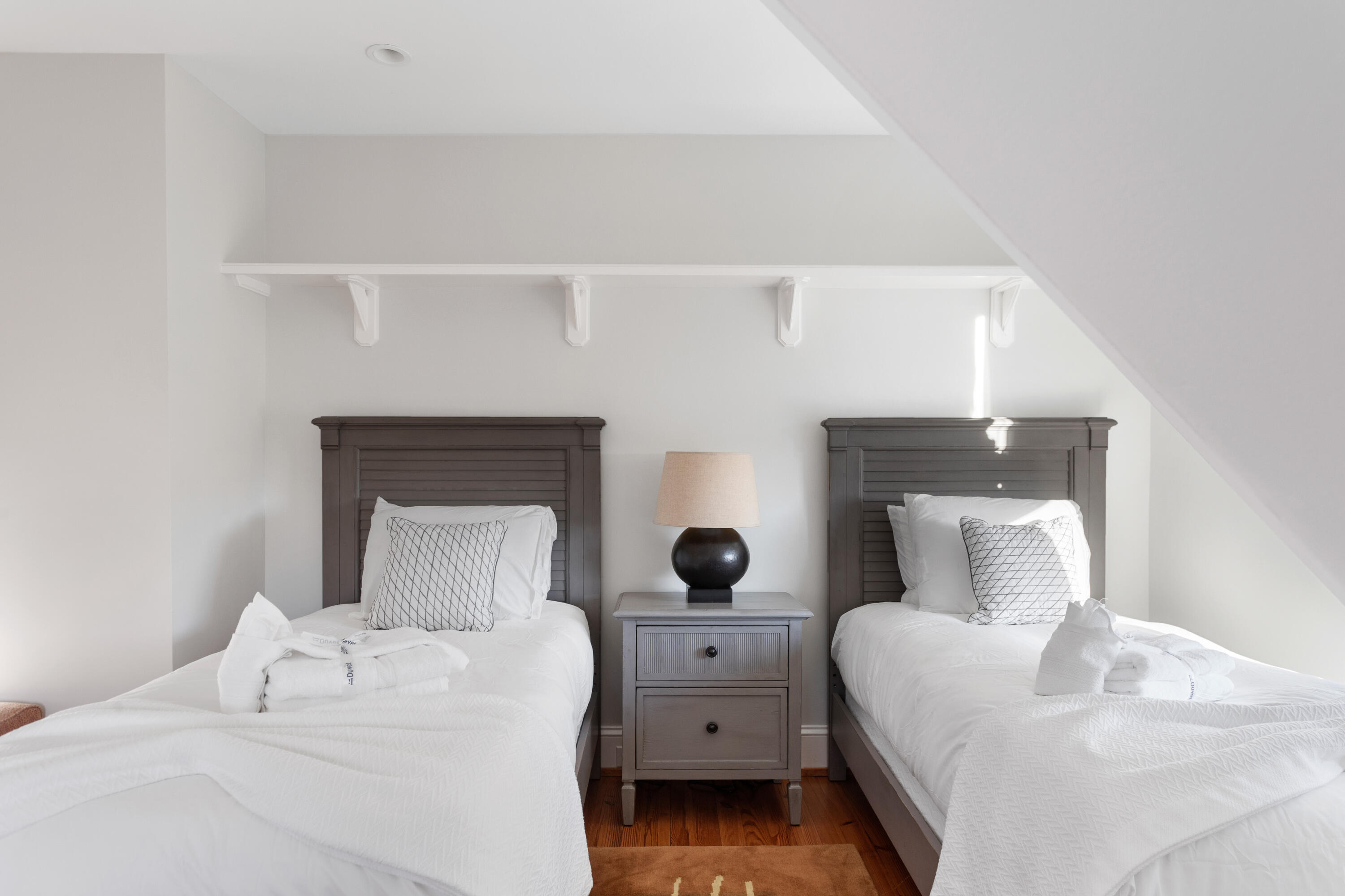 9 Colonial Street Charleston, SC 29401 - Photo 46 of 54 9 Colonial