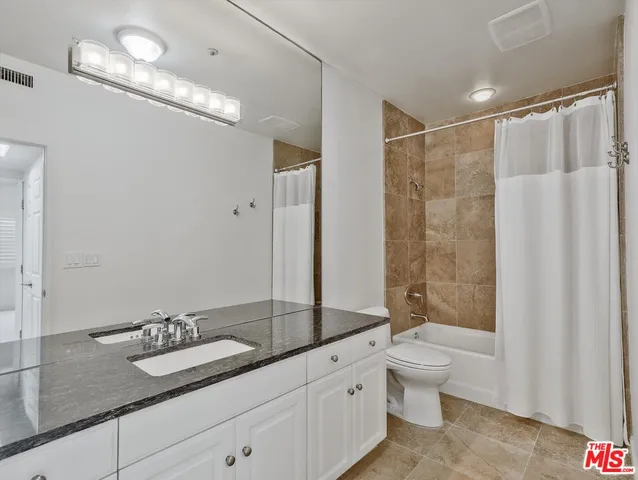 $3,400 | 937 12th Street, Unit 308, Santa Monica, CA 90403