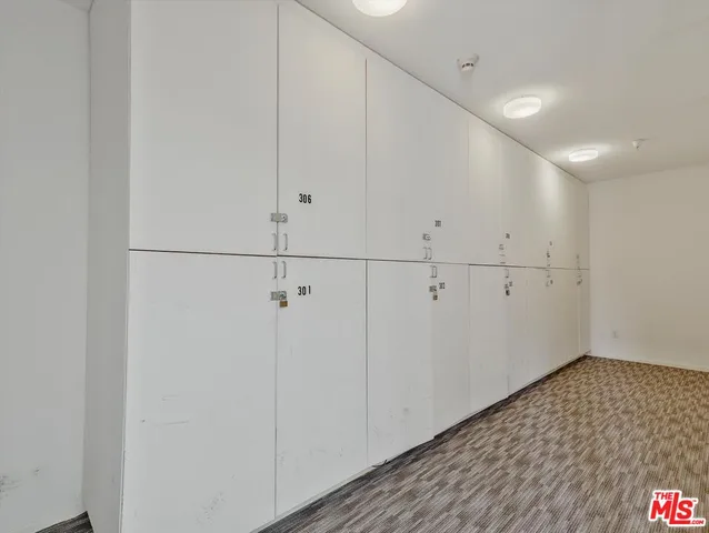 $3,400 | 937 12th Street, Unit 308, Santa Monica, CA 90403