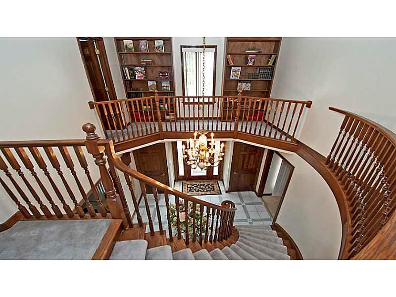 346 Germain Road Wexford, PA 15090 - Photo 2 of 20 Entry/Foyer. Soaring two story entrance with carved staircase.