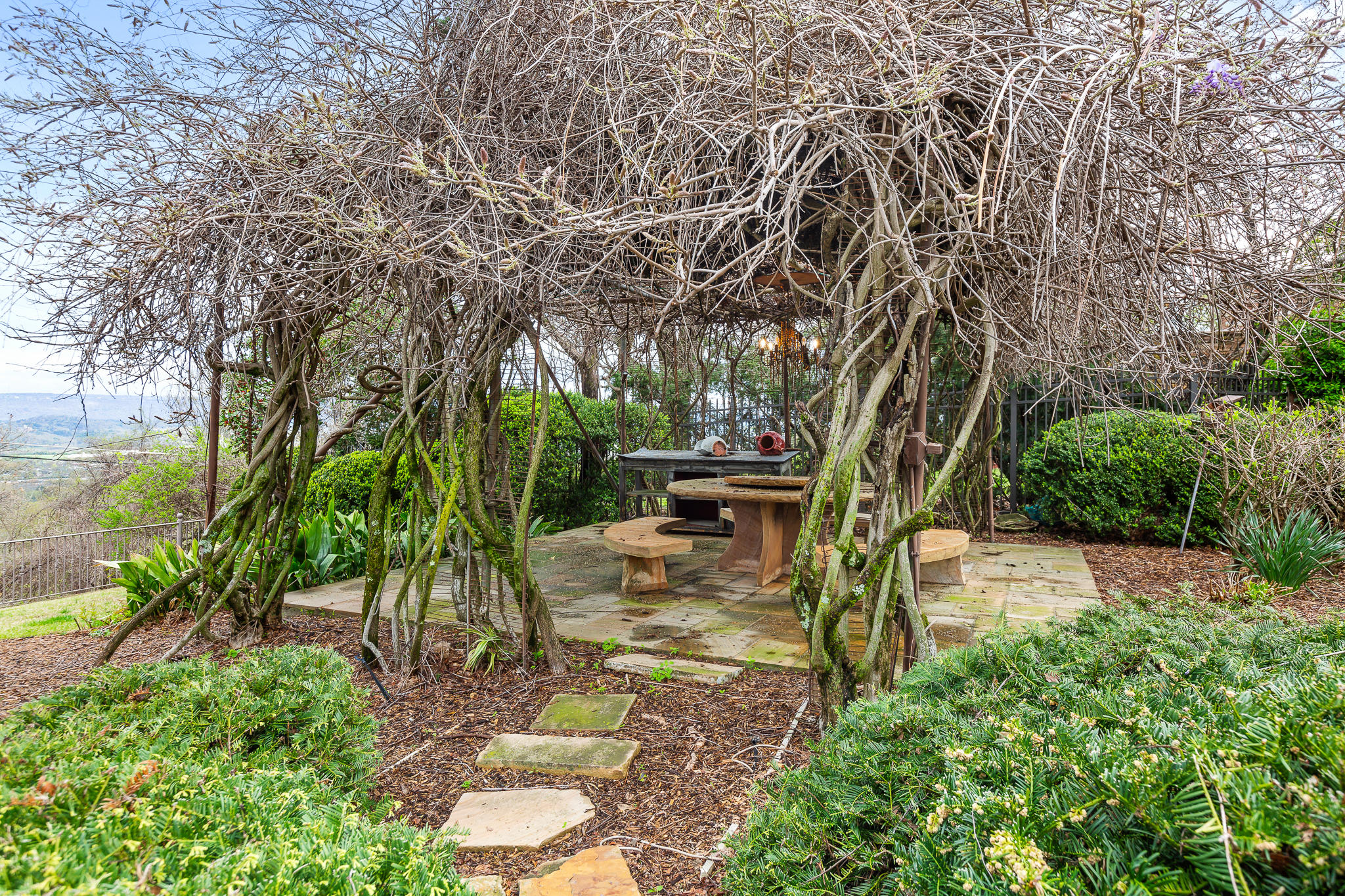 330 North Crest Road Chattanooga, TN 37404 - Photo 70 of 73 PERFECT FOR ROMANTIC DINNERS