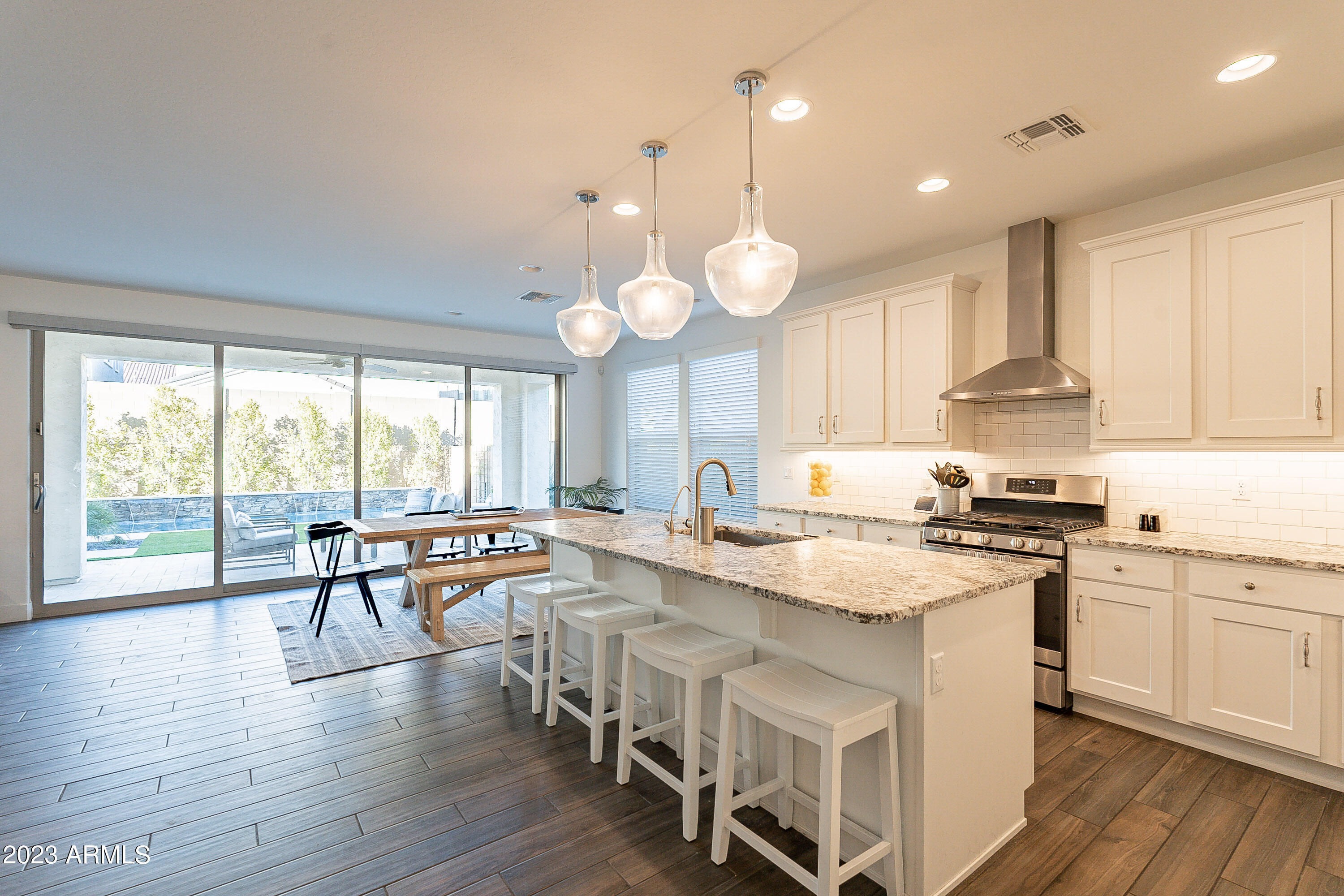 814 West Deer Creek Road Phoenix, AZ 85048 - Photo 4 of 48 Deer-HD-10