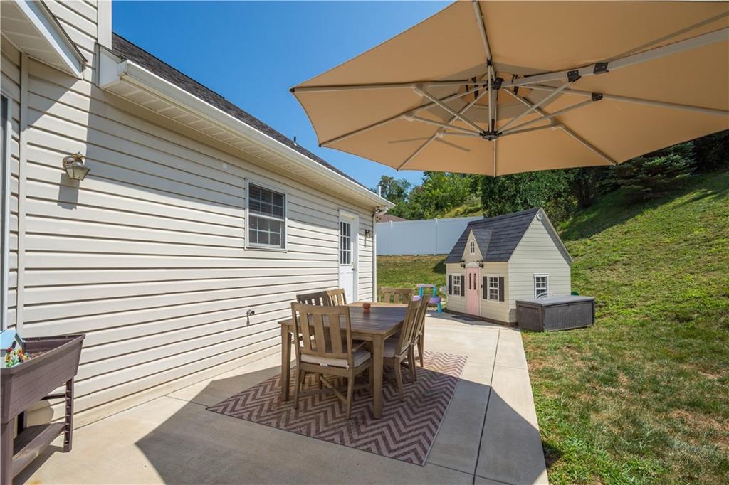 400 Abbey Lane Rostraver Township, PA 15012 - Photo 6 of 45