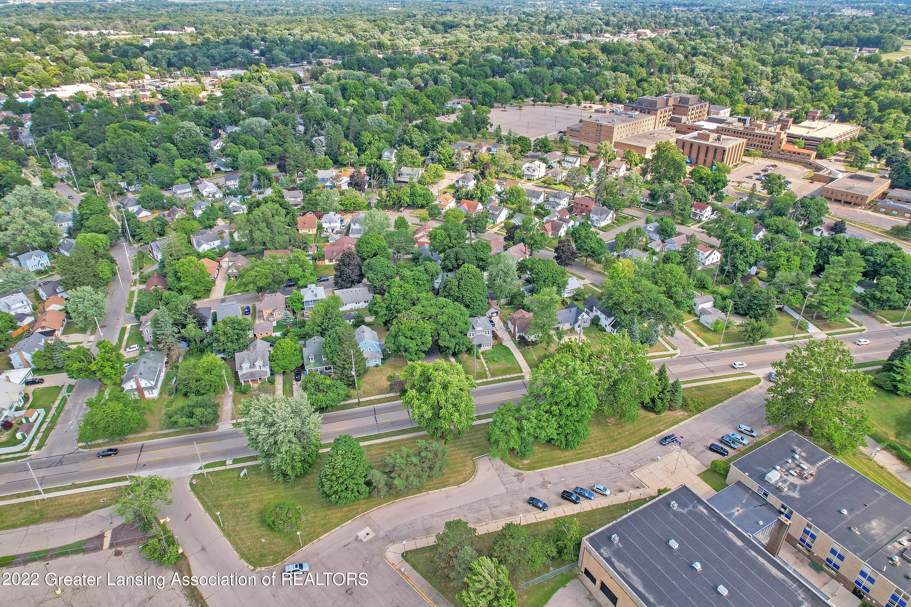 330 Wayburn Road Lansing, MI 48910 - Photo 45 of 54 DJI_0599